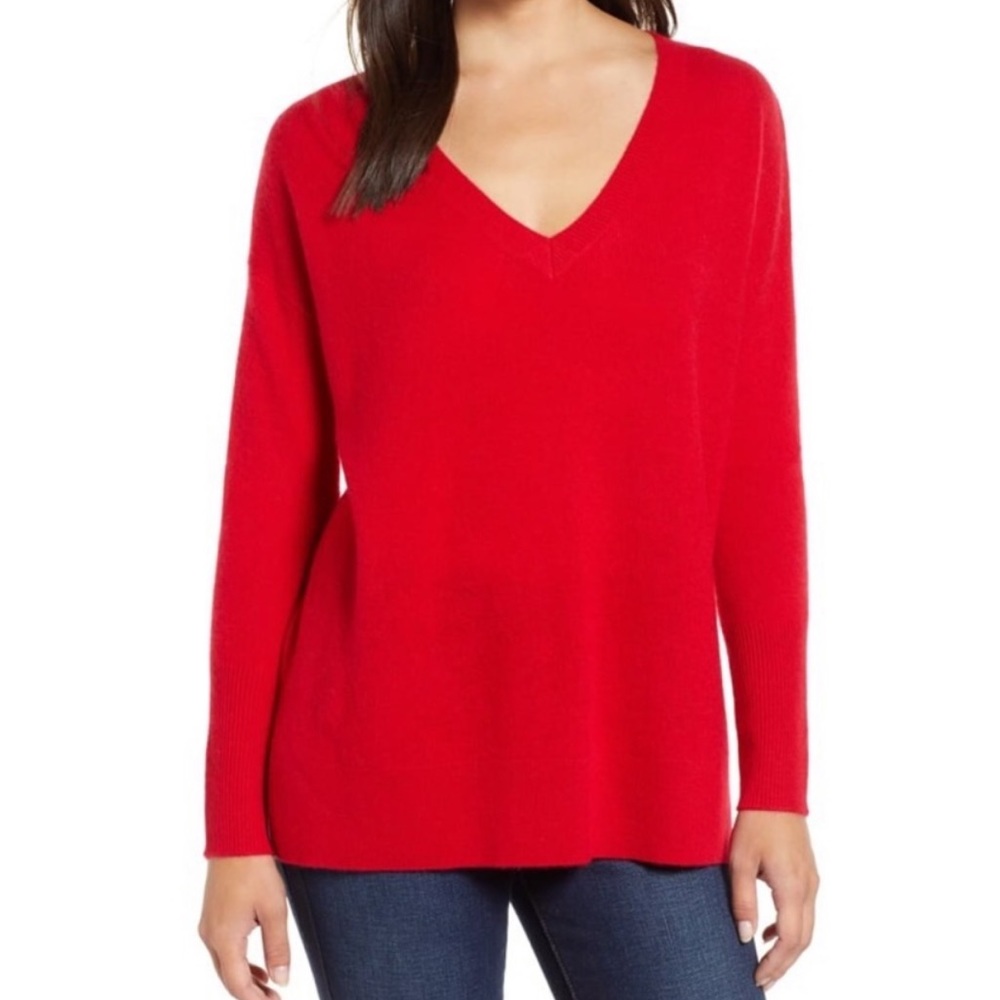 Halogen Relaxed V-Neck Red Cashmere Sweater